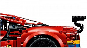 Lego Technic: Ferrari 488 GTE 42125